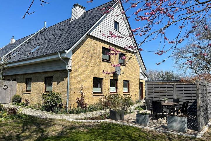 Ferienhaus für 6 Personen, mit Terrasse und Garten