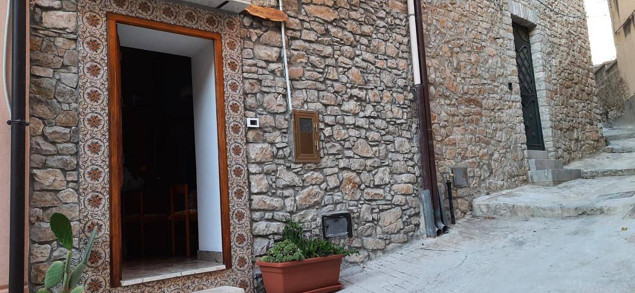 Casa del Vecchio Borgo in Caccamo, Provincia di Palermo