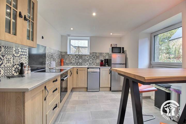 Gîte pour 5 personnes, avec Terrasse et Jardin à Plérin - 4
