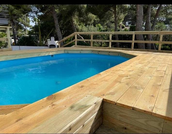 Casa vacanza per 7 persone, con giardino e piscina nonché panorama, con animali domestici in Lido Pizzo