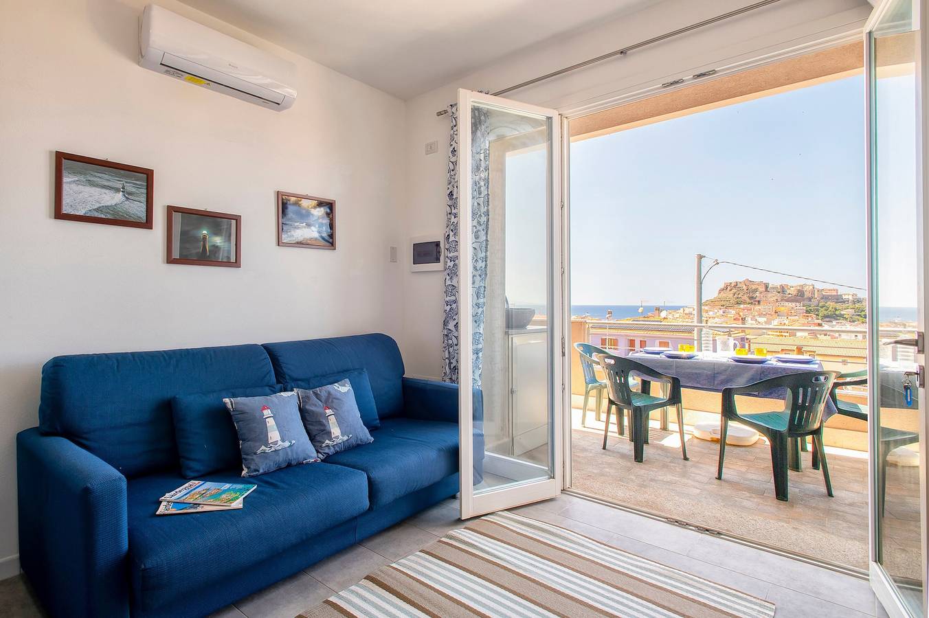 Appartamento intero, Appartamento 'Ad Occhi Aperti' con vista mare, Wi-Fi e aria condizionata in Castelsardo, Provincia di Sassari