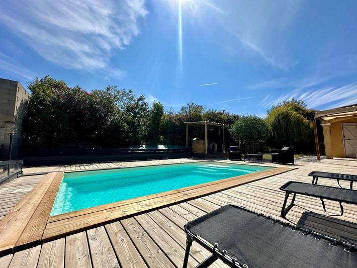 Location de vacances pour 10 personnes, avec jardin et piscine, animaux acceptés dans Lac de la Cavayère - 3