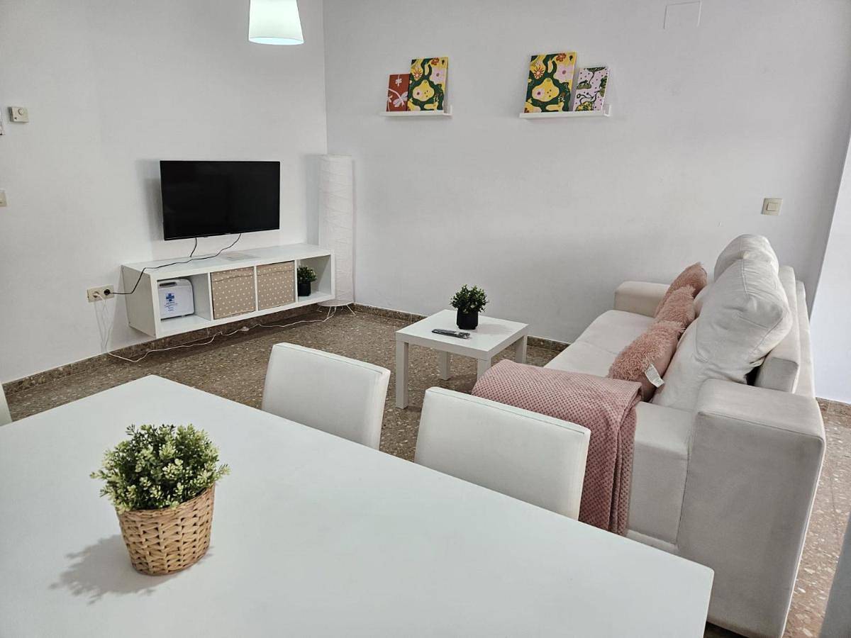 Apartamento entero, Alojamiento centrico en Hellin con garaje in Hellín, Provincia de Albacete