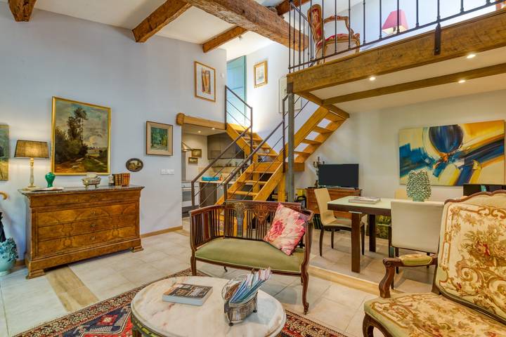 Hel lägenhet, 'Charme Clim 2 min from Center, Pézenas' Apartment with Wi-Fi and Air Conditioning in Pézenas, Côte d'Améthyste