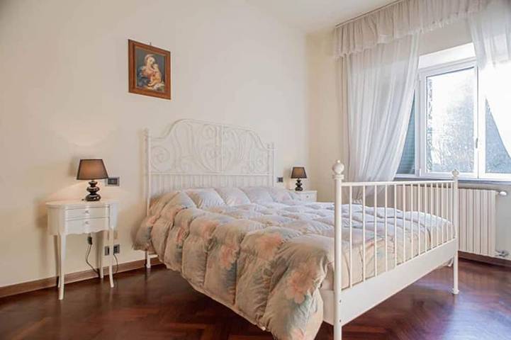 Villa adatta alle famiglie con piscina e giardino, a 900 m dal centro storico in Lucca, Provincia di Lucca