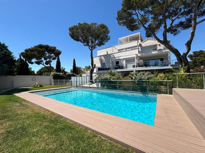 Apartamento de vacaciones para 4 personas, con jardín además de piscina y balcón, Familias con niños - 1