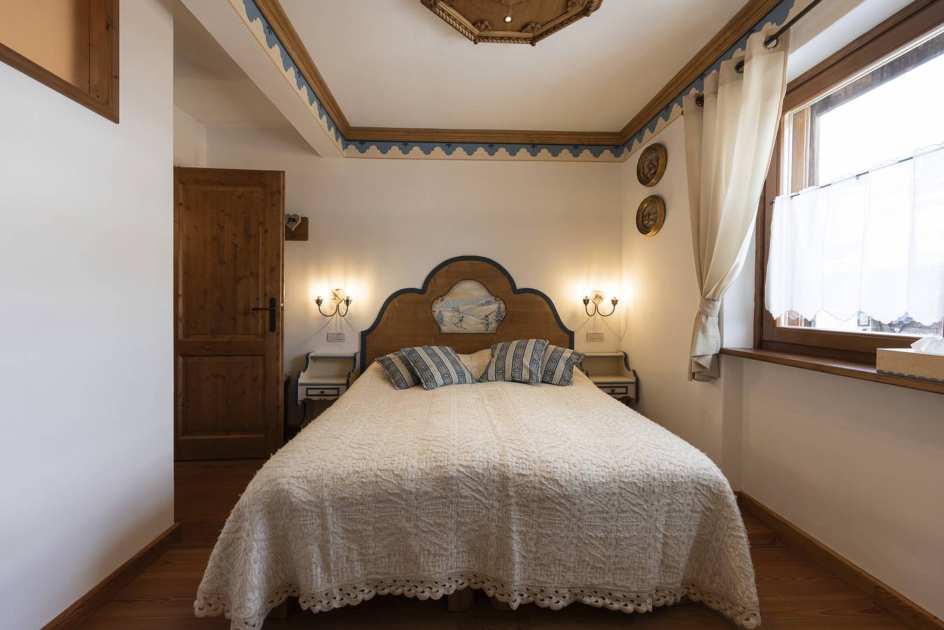 Entire apartment, Holiday apartment for 4 people with balcony in Cortina d'Ampezzo, Dolomiti Superski