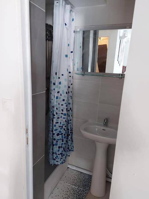 Gîte pour 2 personnes, avec terrasse à Ecquevilly - 2