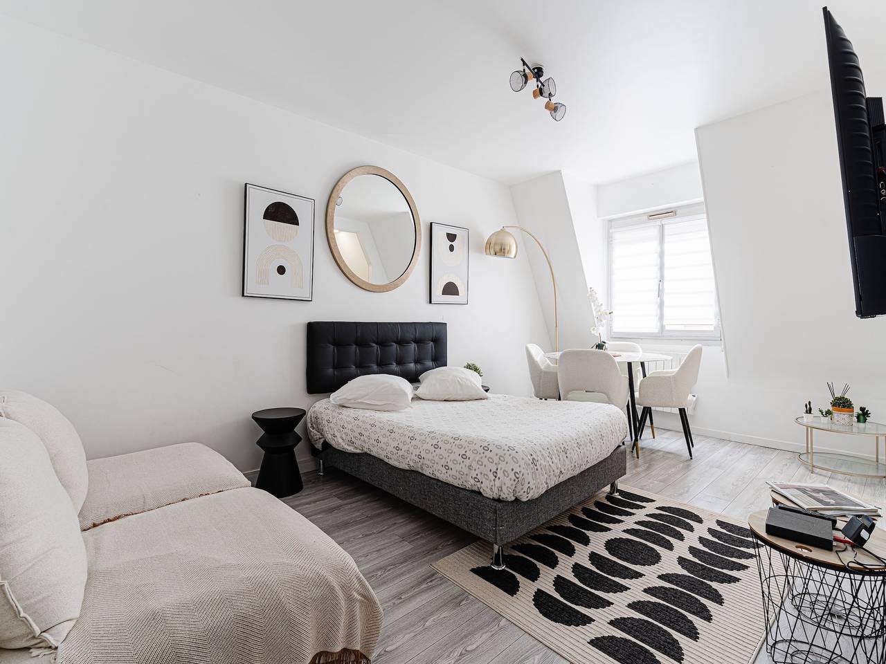 Studio entier, Studio lumineux 3P – Proche plage de Deauville in Deauville, Région de Lisieux