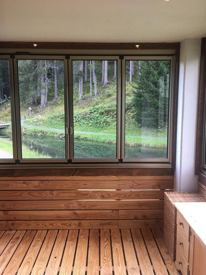 Ferienwohnung für 6 Personen, mit Balkon und Garten sowie Seeblick und Ausblick