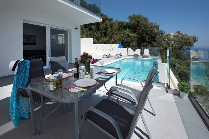 Villa mit pool für 6 Personen, mit Meerblick und Garten sowie Balkon auf Korfu - 4