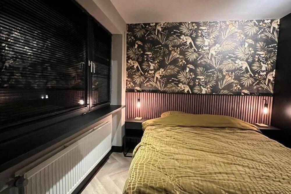 Ganze Wohnung, Neu renovierte moderne Wohnung bei Winterberg in Hildfeld, Winterberg