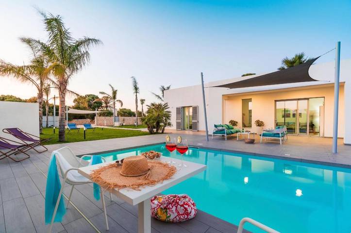 Villa für 7 Personen, mit Garten und Terrasse - 1