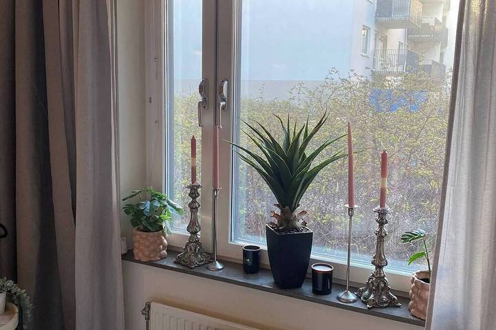 Ganze Wohnung, Spacious and Homely Apartment with Patio. Family friendly. Pets Allowed! in Hägersten-Liljeholmens stadsdelsområde, Schwedische Ostsee