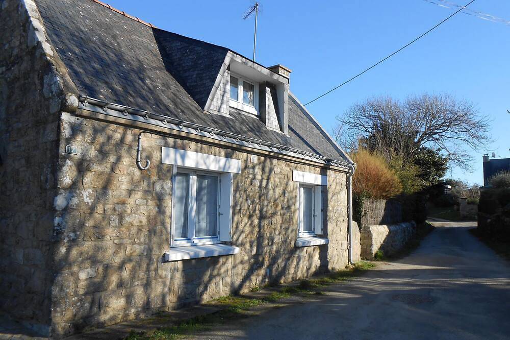 Breton house in a typical seaside village - Sainte-Barbe in Plouharnel, Côte des Mégalithes