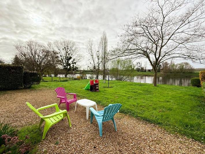 Location de vacances pour 7 personnes, avec jardin et balcon à Pouzay - 2