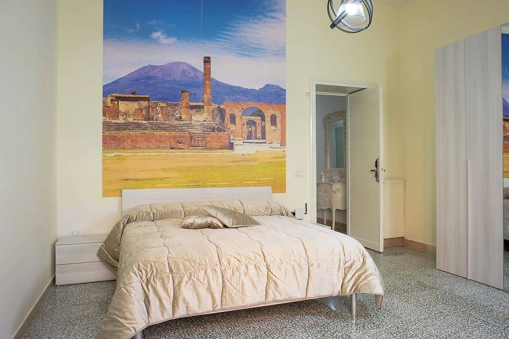 Apartment Enea Centralissimo Rinnovato, Vicinissimo Alla Stazione e Attrazioni in Pompei, Parc national du Vésuve