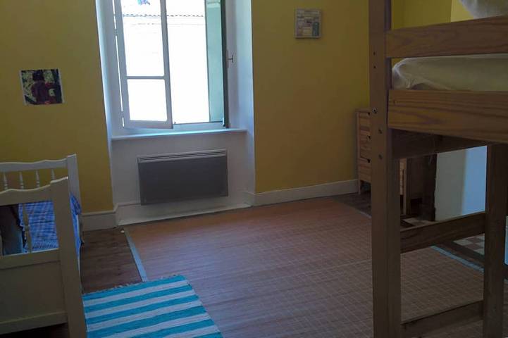 Location de vacances pour 6 personnes, avec jardin et terrasse à Fougax-et-Barrineuf - 4