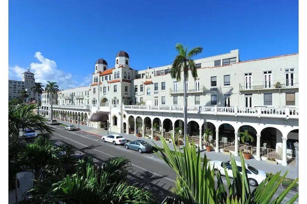 Ganze Wohnung, White Orchid Apartment - Palm Beach - Pool - Beach in Palm Beach, Palm Beach County