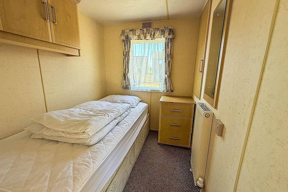 Wheelchair friendly caravan for hire Norfolk near the beach in Hunstanton, Norfolk Coast