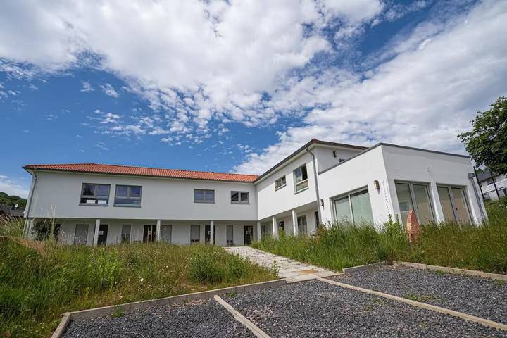 Ferienhaus für 3 Personen, mit Balkon und Terrasse sowie Garten und Ausblick in Hentern - 2