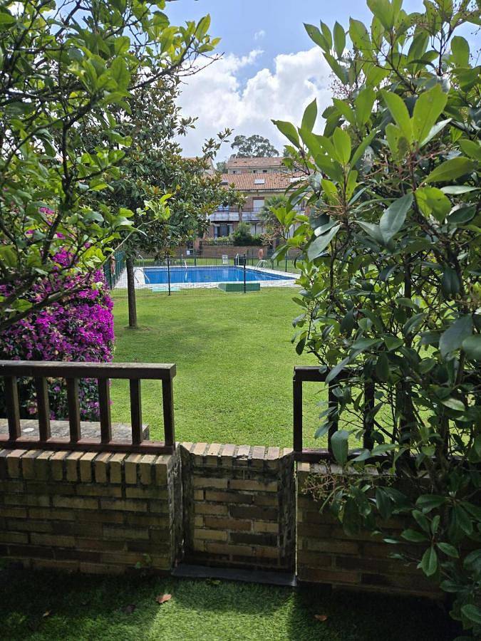 Casa de vacaciones para 5 personas, con piscina además de terraza y jardín - 1