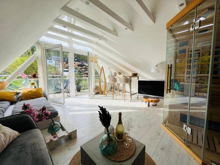 Ferienhaus für 2 Personen, mit Balkon und Terrasse sowie Sauna in Witten