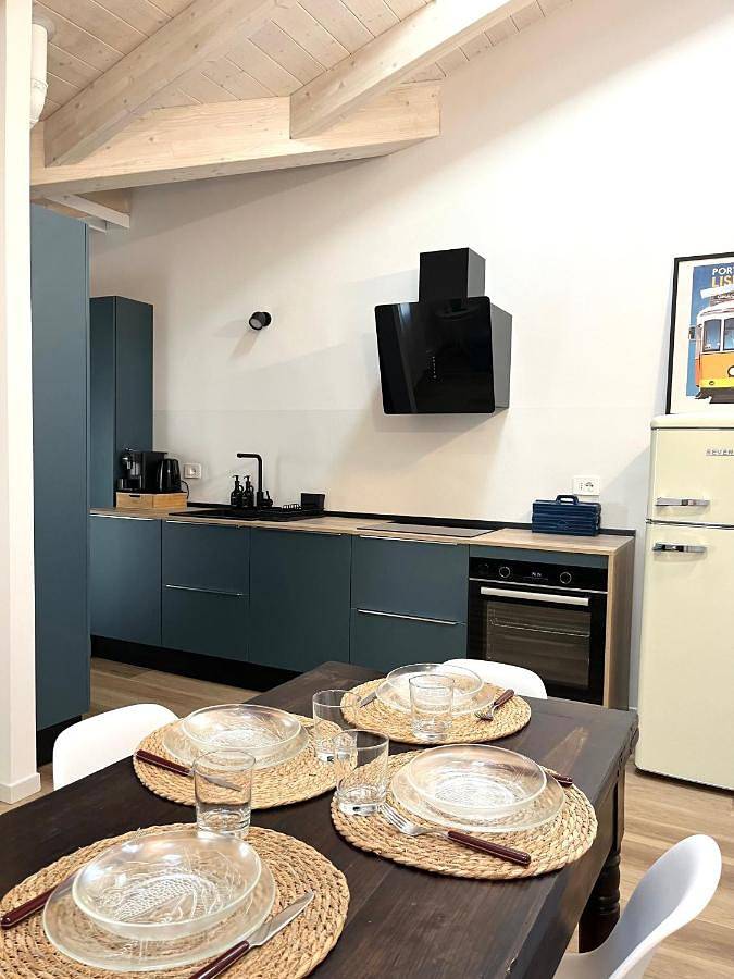 Apartamento para 4 personas, con balcón, Se admiten mascotas en Parma