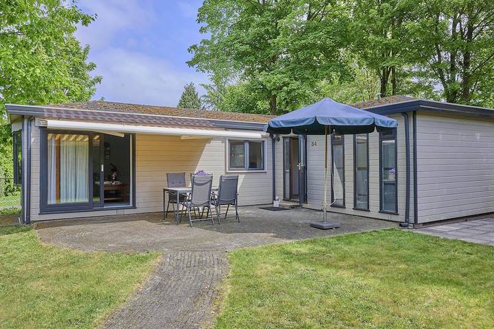 Ferienhaus für 4 Personen, mit Terrasse und Garten