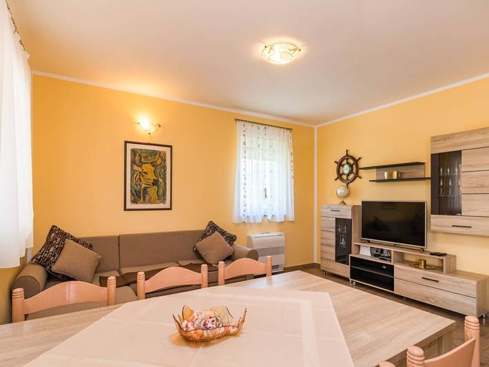 Bungalow für 6 Personen, mit Pool und Garten sowie Terrasse, mit Haustier in Pula - 2