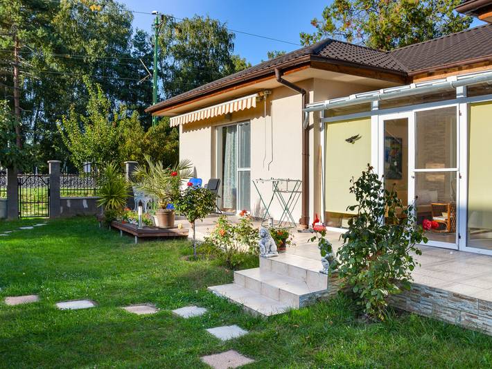 Ferienwohnung für 4 Personen, mit Terrasse und Garten in Balatonboglar - 2