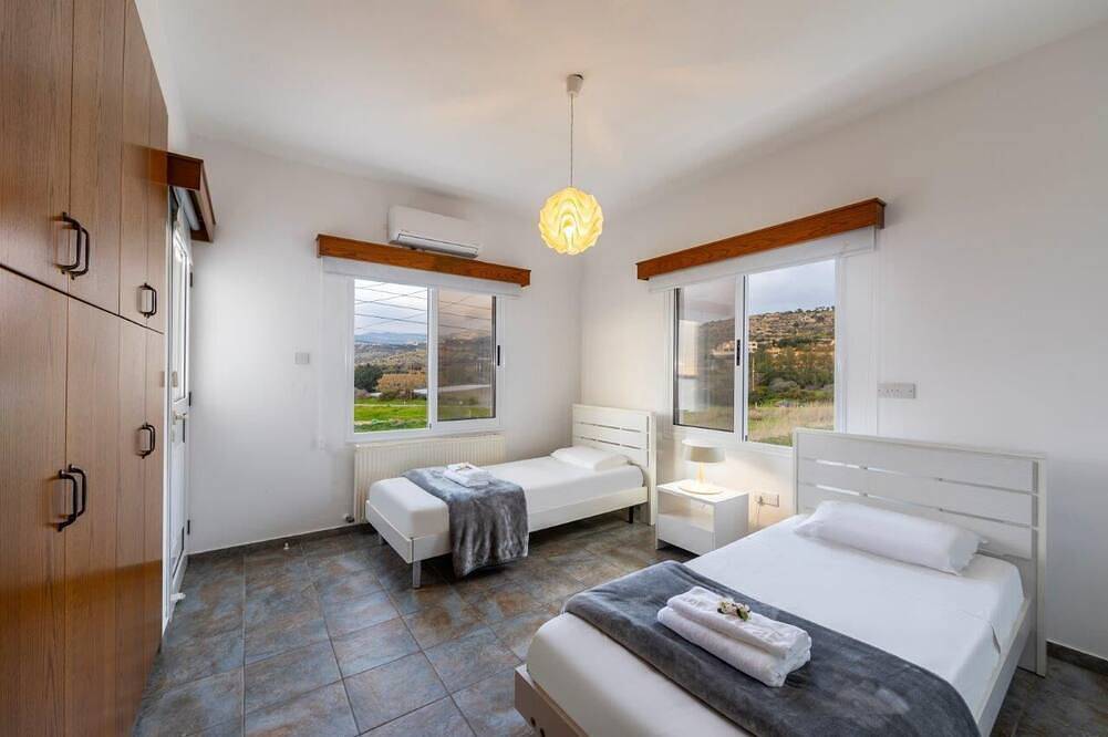 Poseidon beach villa, waterfront, private, tranquil, romantic sunsets in Peyia, South Cyprus