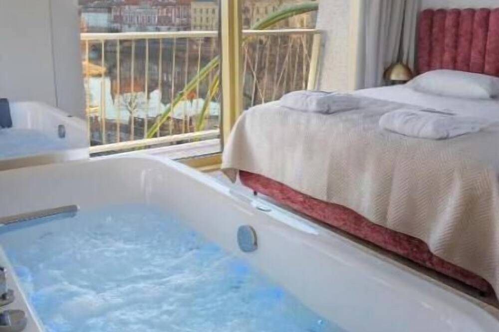 Ganze Wohnung, Suite with Jacuzzi in Breslau, Niederschlesien