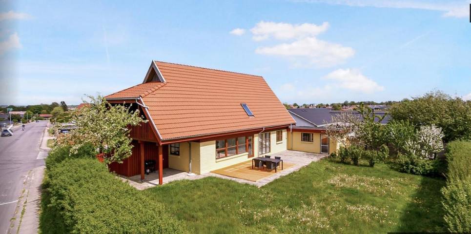 Ferienwohnung für 7 Personen, mit Ausblick und Garten - 1