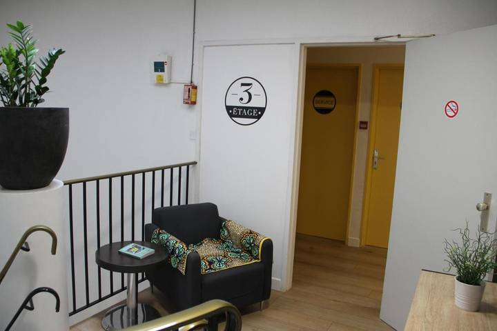 Hôtel pour 2 personnes, avec terrasse dans Gare Des Sables D Olonne - 4