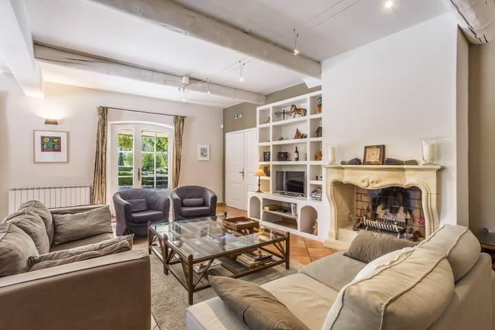 Location de vacances pour 10 personnes, avec jardin et piscine, adapté aux familles à Ménerbes - 4