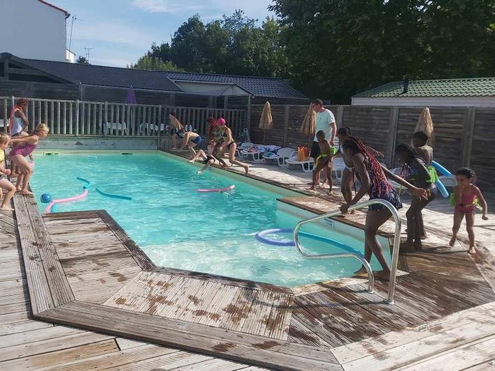 Camping de La Geres - Hébergement 2 personnes - Cocoduo in Surgères, Région de Rochefort