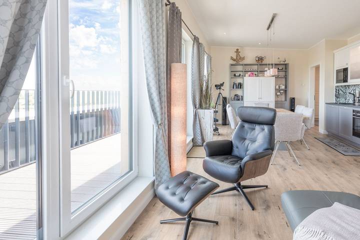 Ferienwohnung für 4 Personen, mit Balkon und Terrasse sowie Sauna und Seeblick in Nordstrand - 2