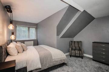 Bed And Breakfast for 2 People in South-Wales, Swansea region, Photo 1