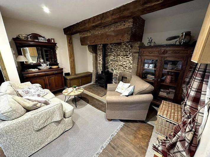 Gîte pour 2 personnes, avec jardin à Dournazac