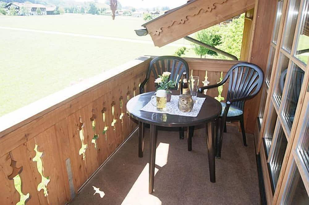 Ganze Wohnung, Ferienwohnung Wendelstein, 65 qm, 2 Schlafzimmer, Tv, Balkon, Bergblick, W-Lan in Frasdorf, Chiemgauer Alpen