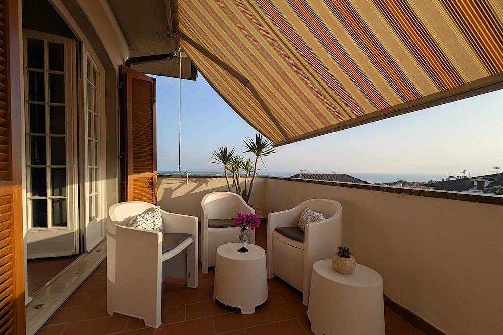 Villa Nasilù the window beyond the sea Pet friendly in San Vincenzo, Etruskische Küste