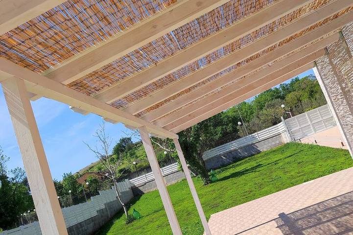 Detached villa with swimming pool and sauna in Giano Vetusto, Province de Caserte