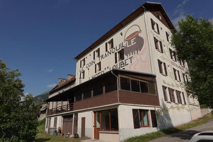 Gîte pour 6 personnes, avec terrasse ainsi que vue et jardin, animaux acceptés dans Saint-Jacques-en-Valgodemard - 4
