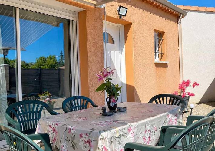 Chambre d’hôte pour 2 personnes, avec Terrasse et Vue à Parnans
