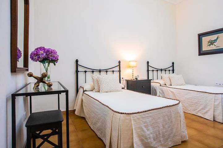Casa Juana 50 meters from Playa del Reducto and Wifi in Arrecife Centro, Arrecife
