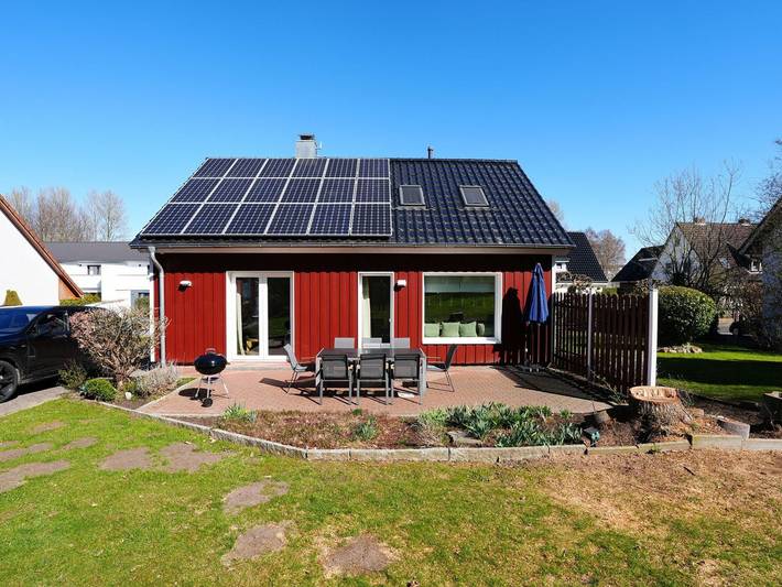 Ferienhaus für 9 Personen, mit Garten und Sauna sowie Terrasse, kinderfreundlich in Scharbeutz - 3