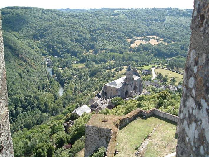 Location de vacances pour 3 personnes, avec vue et balcon à Najac - 4