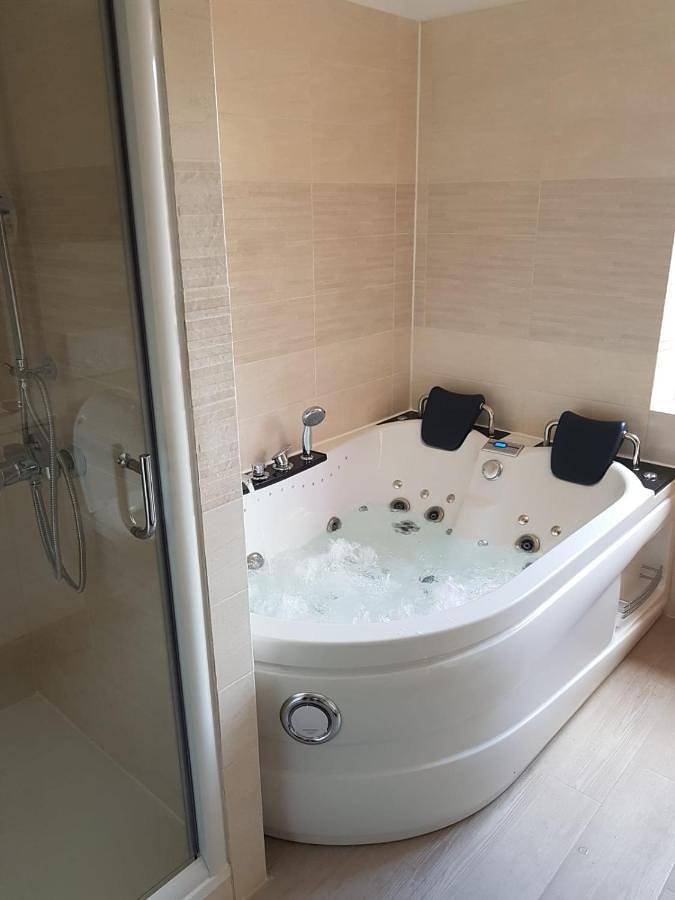 Gîte pour 4 personnes, avec vue et terrasse, animaux acceptés à Sainte-Marie-aux-Mines - 2