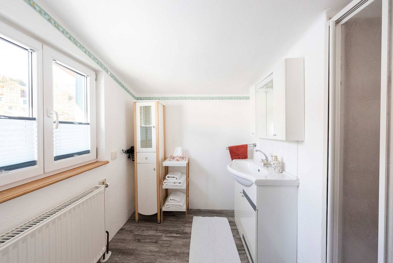 Ganze Wohnung, Ferienwohnung für 2 Personen mit Garten in Altaussee, Totes Gebirge